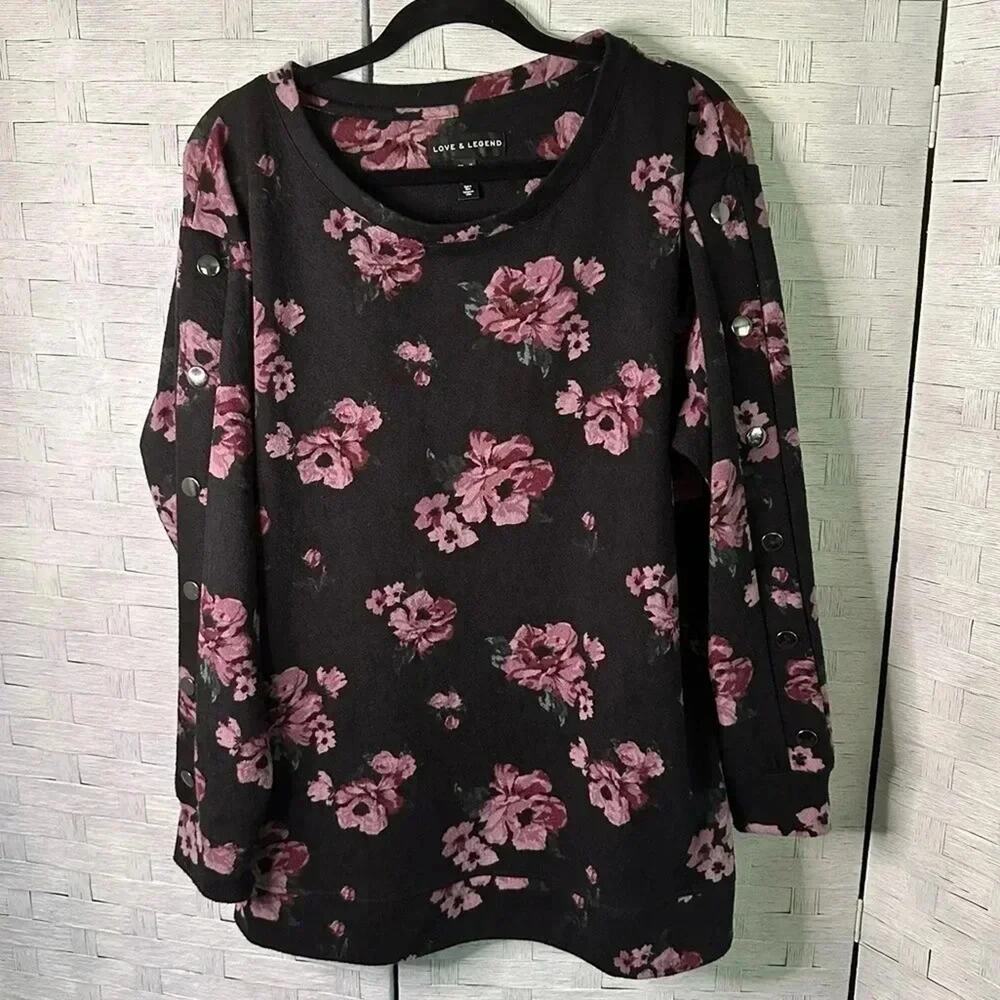 Love & legend Womens Blouse floral silver grommets down sleeve floral Plus Size